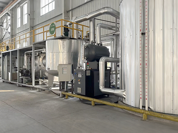 選對(duì)導(dǎo)熱油電加熱器油爐，安全與節(jié)能兼得