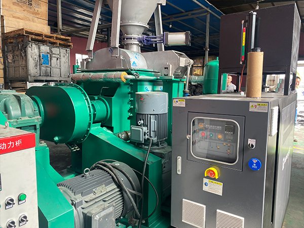 模具油加熱器高效節能，用于金屬成形的溫控