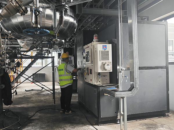 60KW防爆電加熱油爐在生產中的優勢