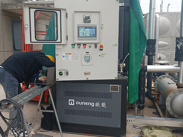 化工用電加熱導熱油爐控溫，改善半導體材料生產