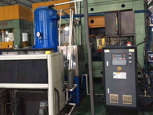 模具專用模溫機，提升液壓模具生產線效率的關鍵利器