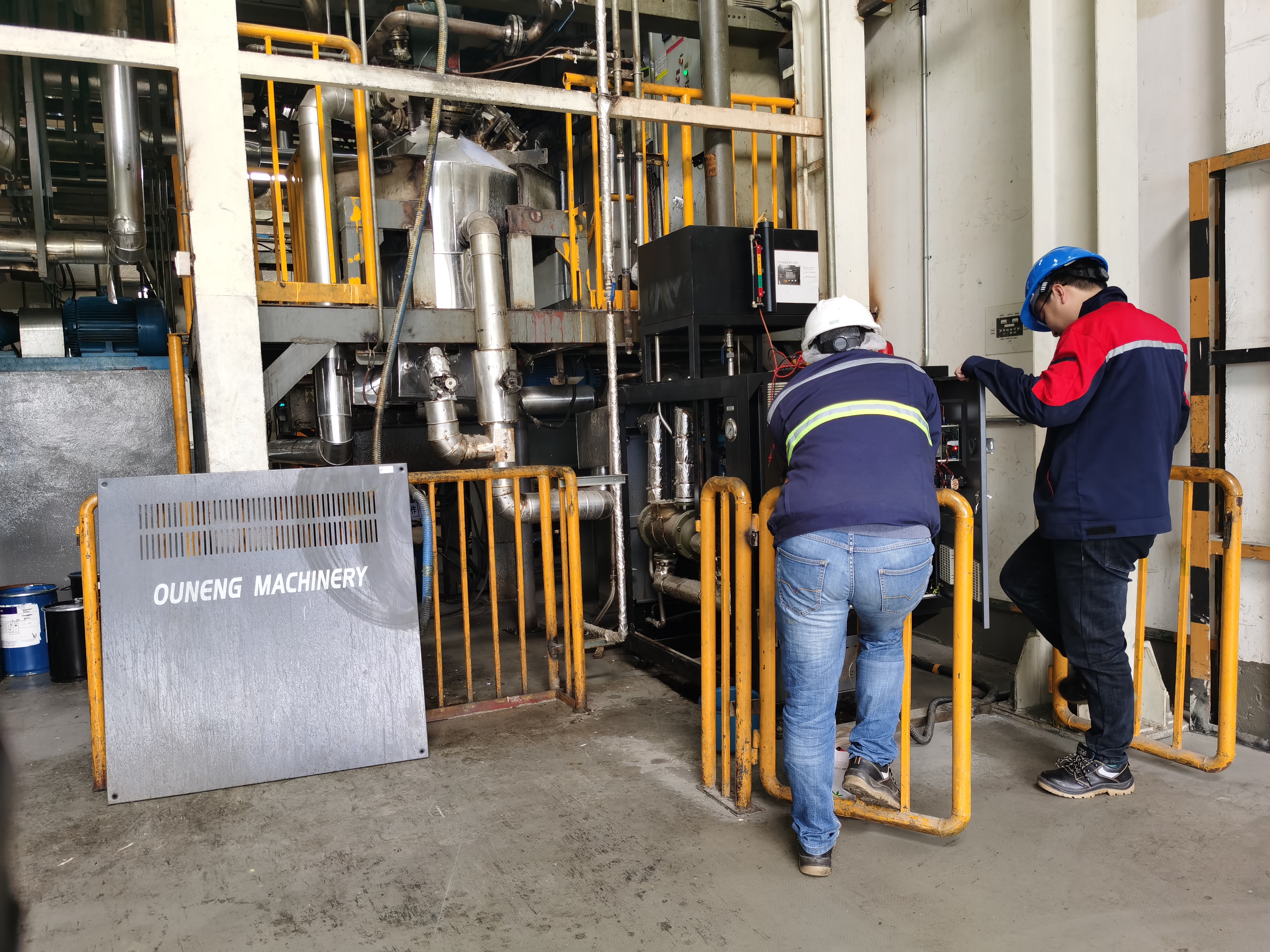 模溫機使用前先完成這些簡單的調試步驟